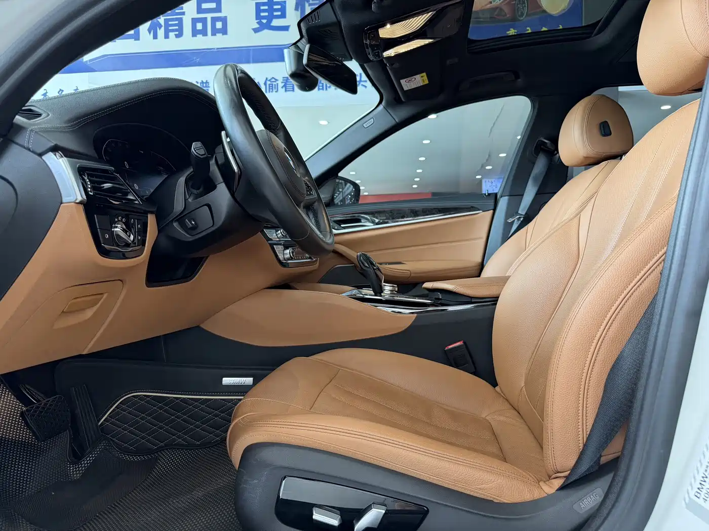 BMW 5 Series 2020 530Li Exclusive M Sport Package фото 5