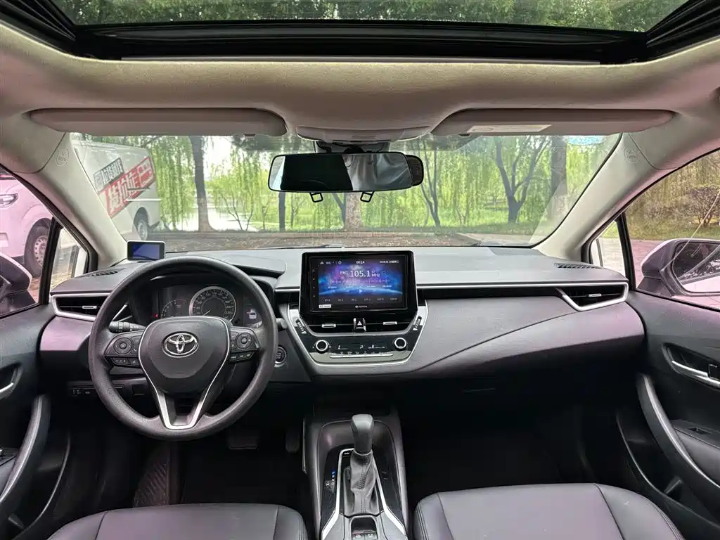Toyota Corolla 2019 1.2T S-CVT GL-i Elite Edition фото 5