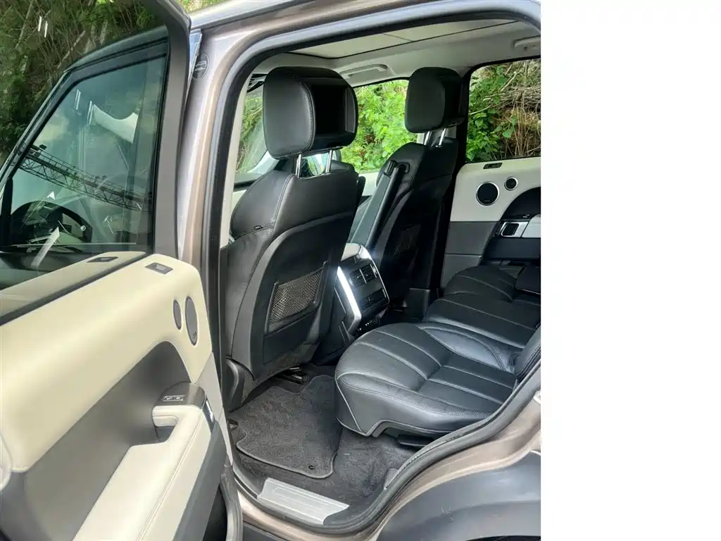 Land Rover Range Rover Sport 2015 3.0 SC V6 HSE DYNAMIC фото 6