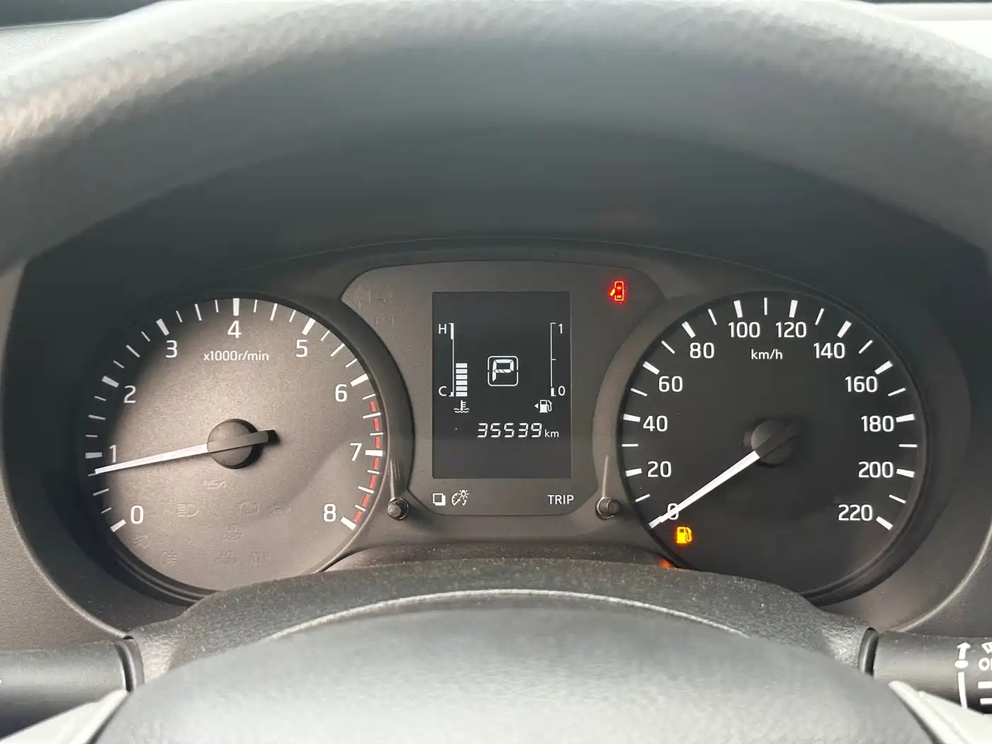 Nissan Navara 2018 2017 Model 2.5L Automatic 2WD Luxury QR25