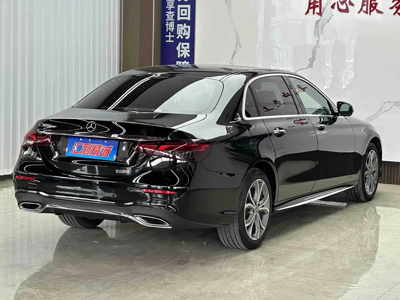 Mercedes-Benz E-Class 2022 E 300 L Sport Fashion фото 4