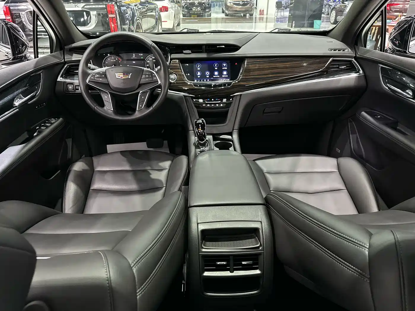 Cadillac XT5 2021 2.0T 2WD Luxury Edition фото 9