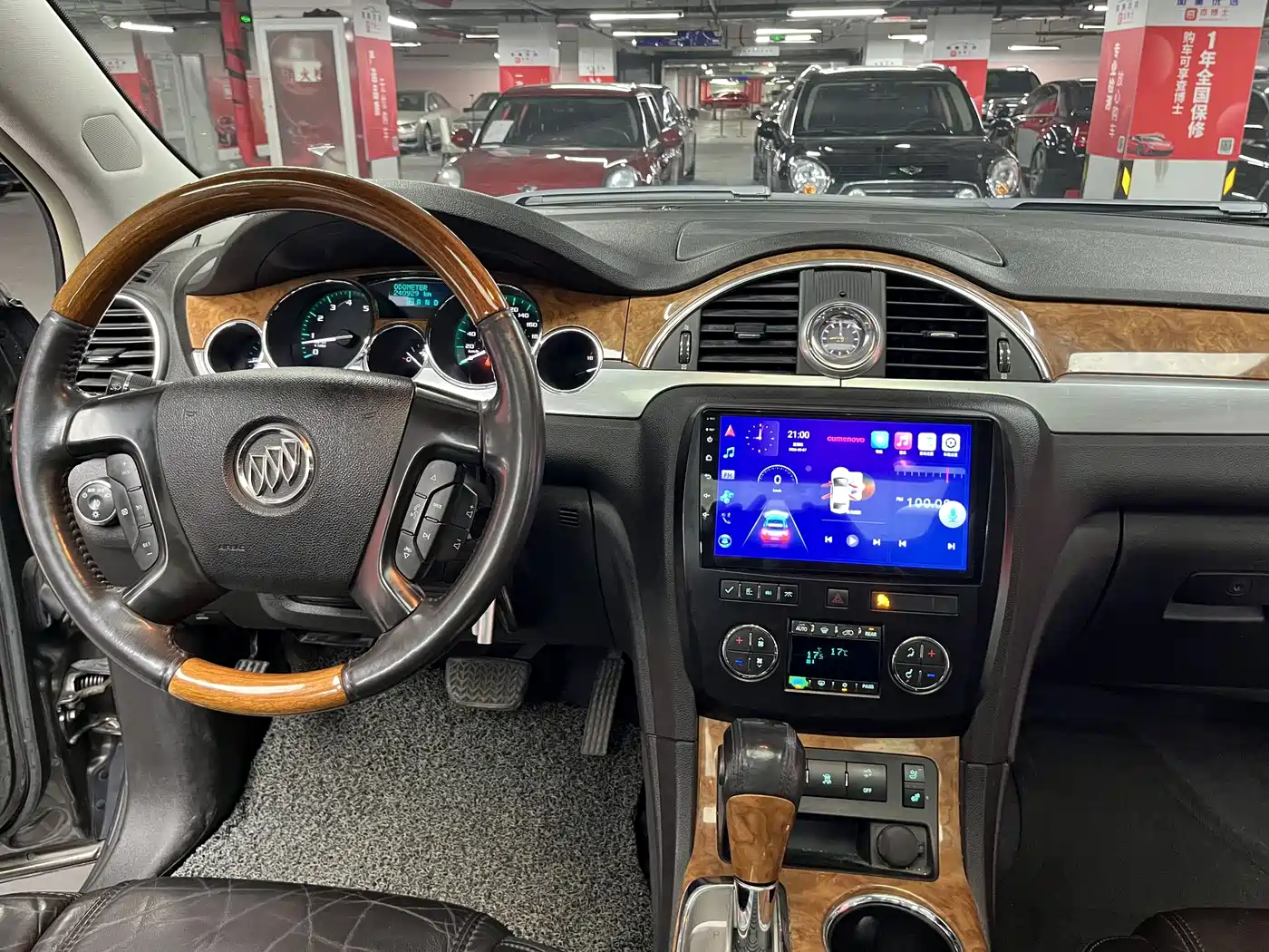 Buick Enclave 2010 3.6L Flagship Edition фото 18