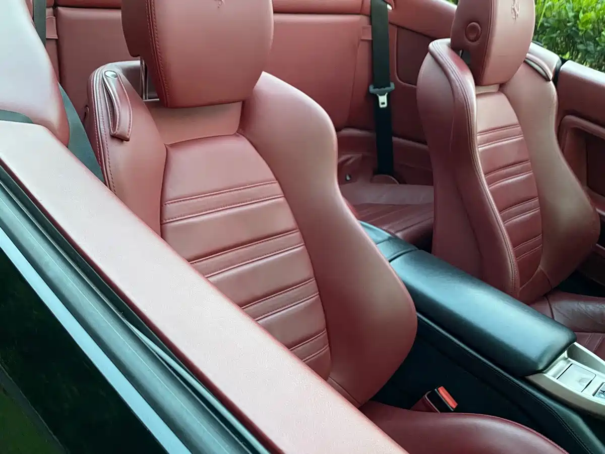 Ferrari California T 2011 2012 4.3L Standard