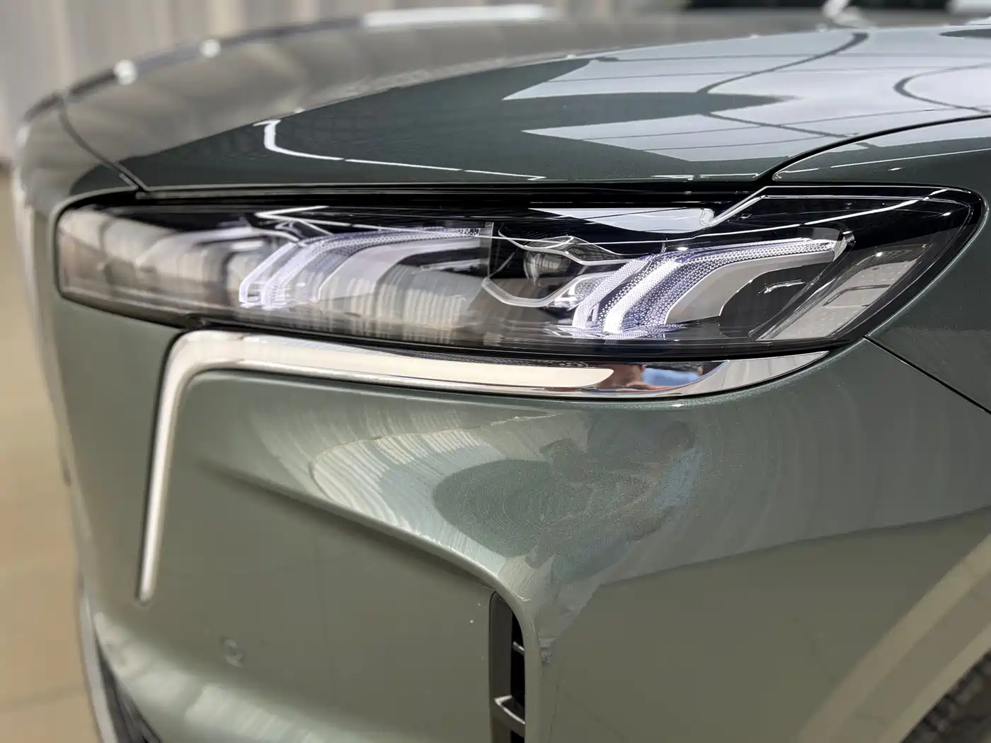 Hongqi HS6 PHEV 2026 Model 220 Intelligent Hybrid Edition фото 17