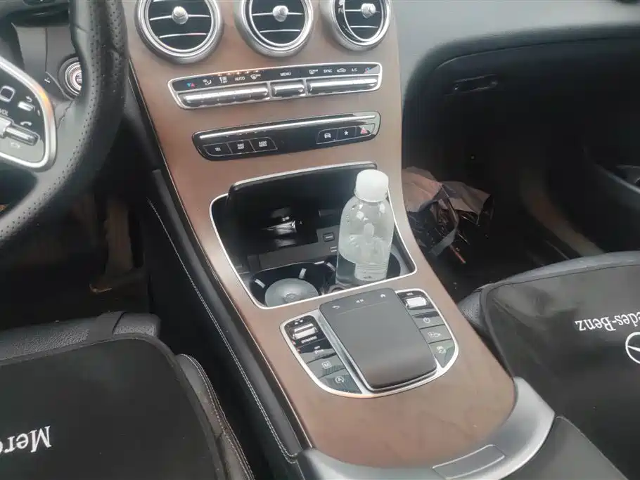 Mercedes-Benz GLC 2020 GLC 300 L 4MATIC Dynamic фото 16