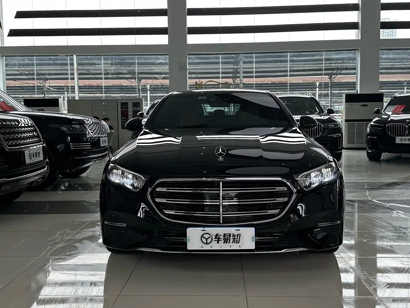 Mercedes-Benz E-Class 2025 E 300 L Luxury фото 2