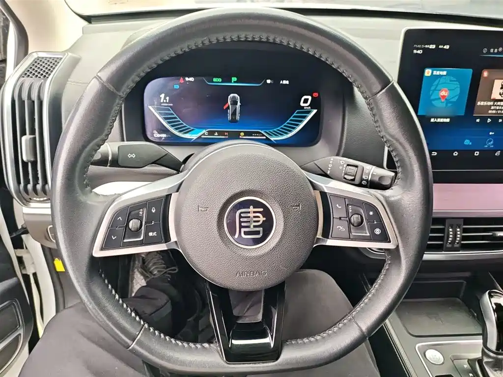 BYD Tang 2018 2.0T Automatic Smart Connection Honor Edition 7-Seater China V фото 11