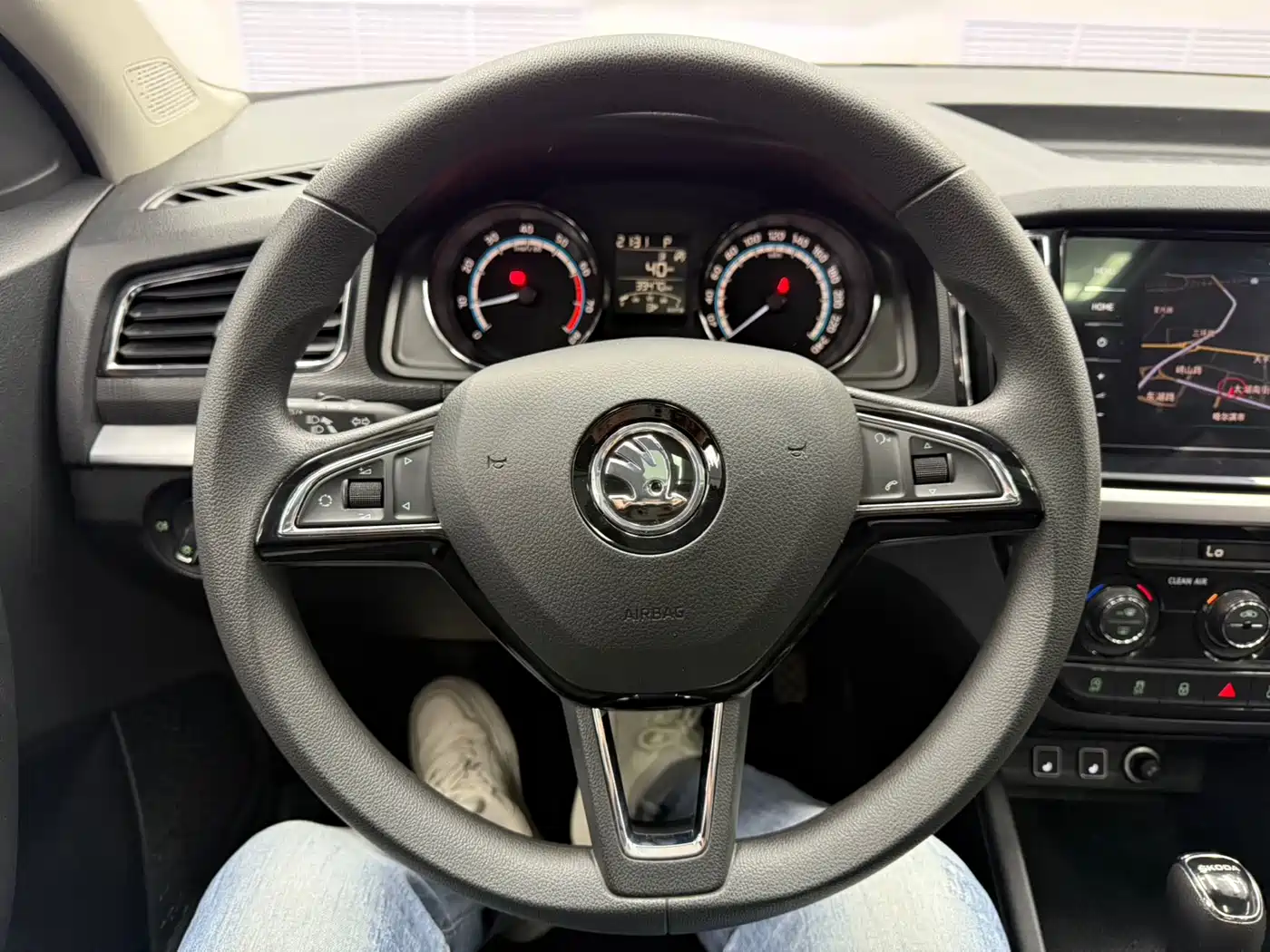 Škoda Kamiq 2022 1.5L Automatic Comfort Edition фото 6