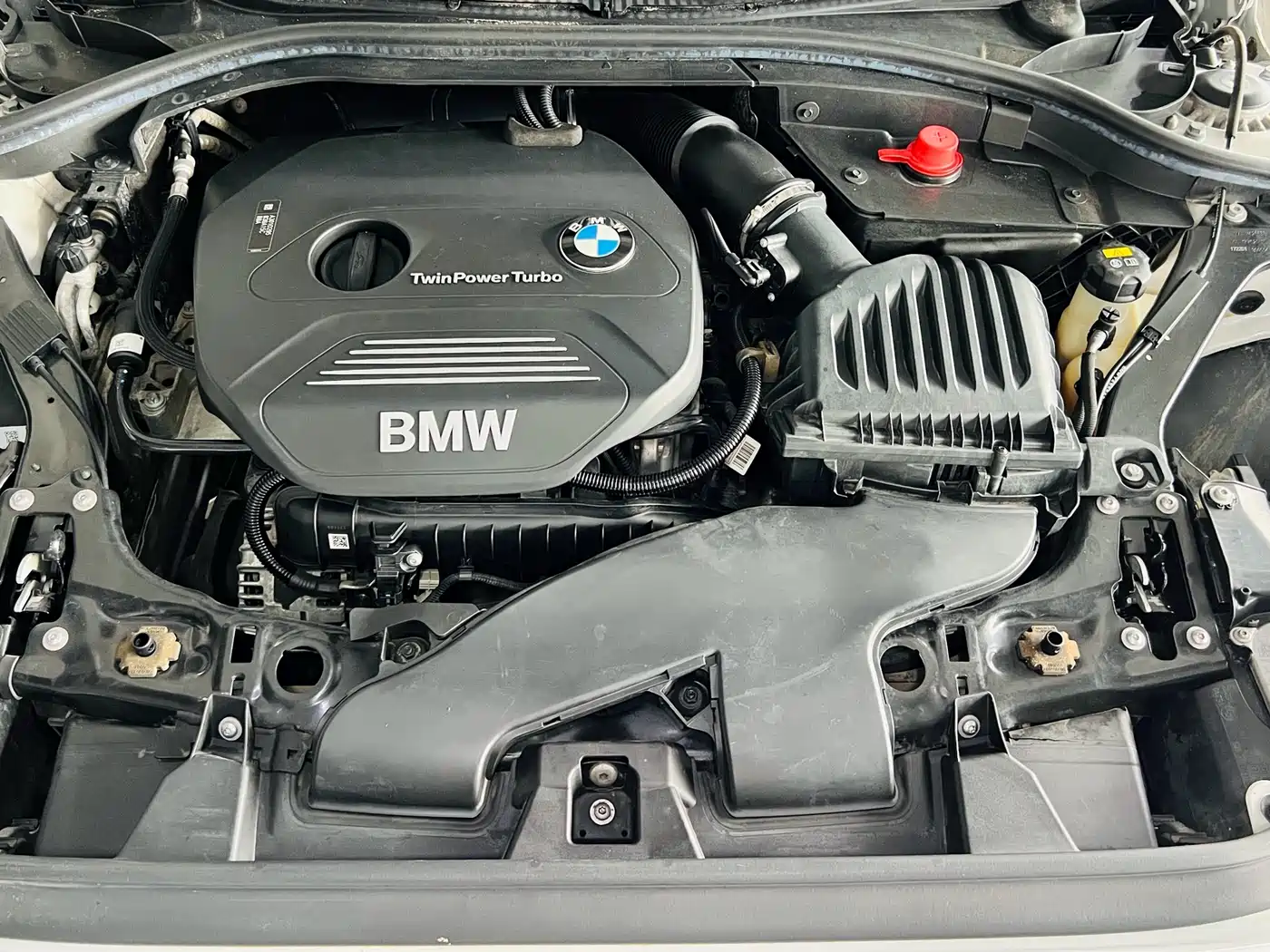 BMW 1 Series 2017 118i Sport фото 20