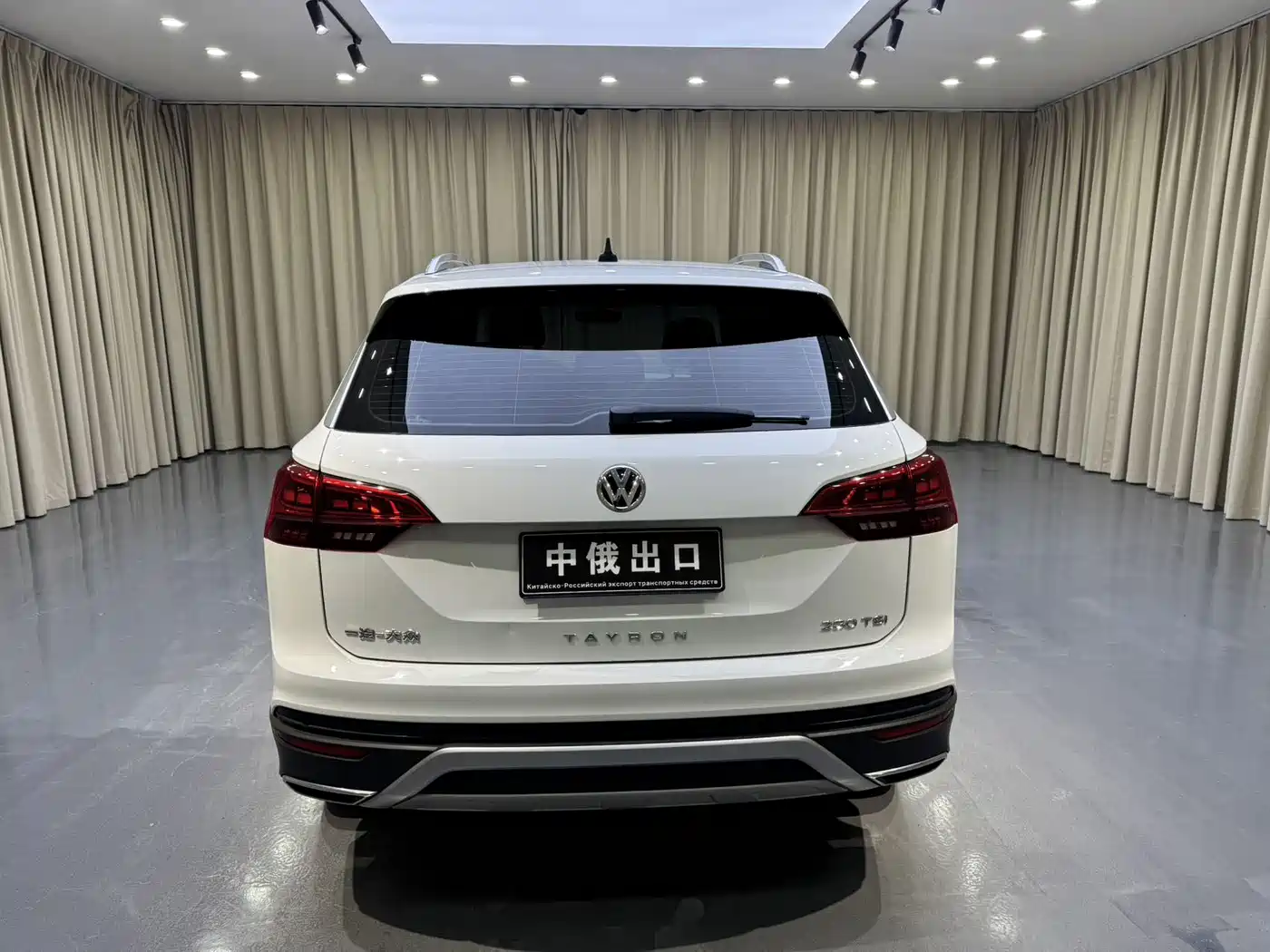 Volkswagen Tayron 2021 280TSI 2WD Luxury Smart Connect фото 8