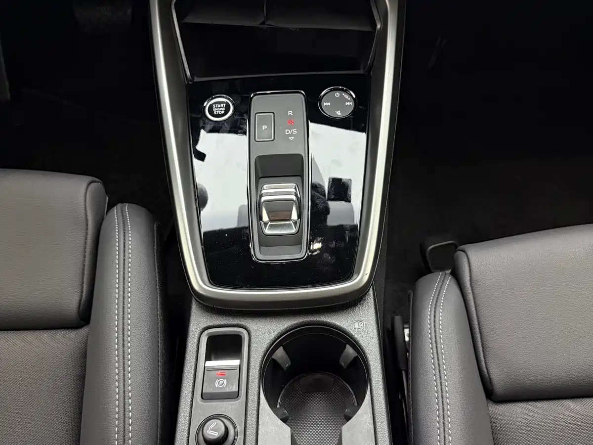 Audi A3 2023 A3L Limousine 35 TFSI Fashion Sport фото 11