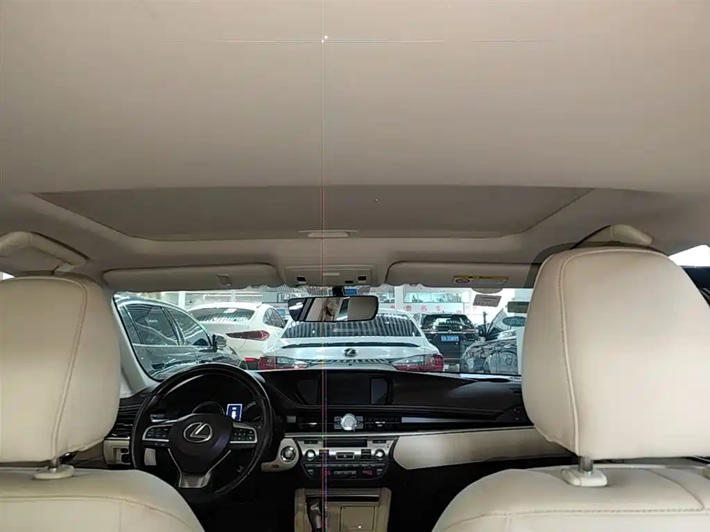 Lexus ES 2015 200 Elite Edition фото 17