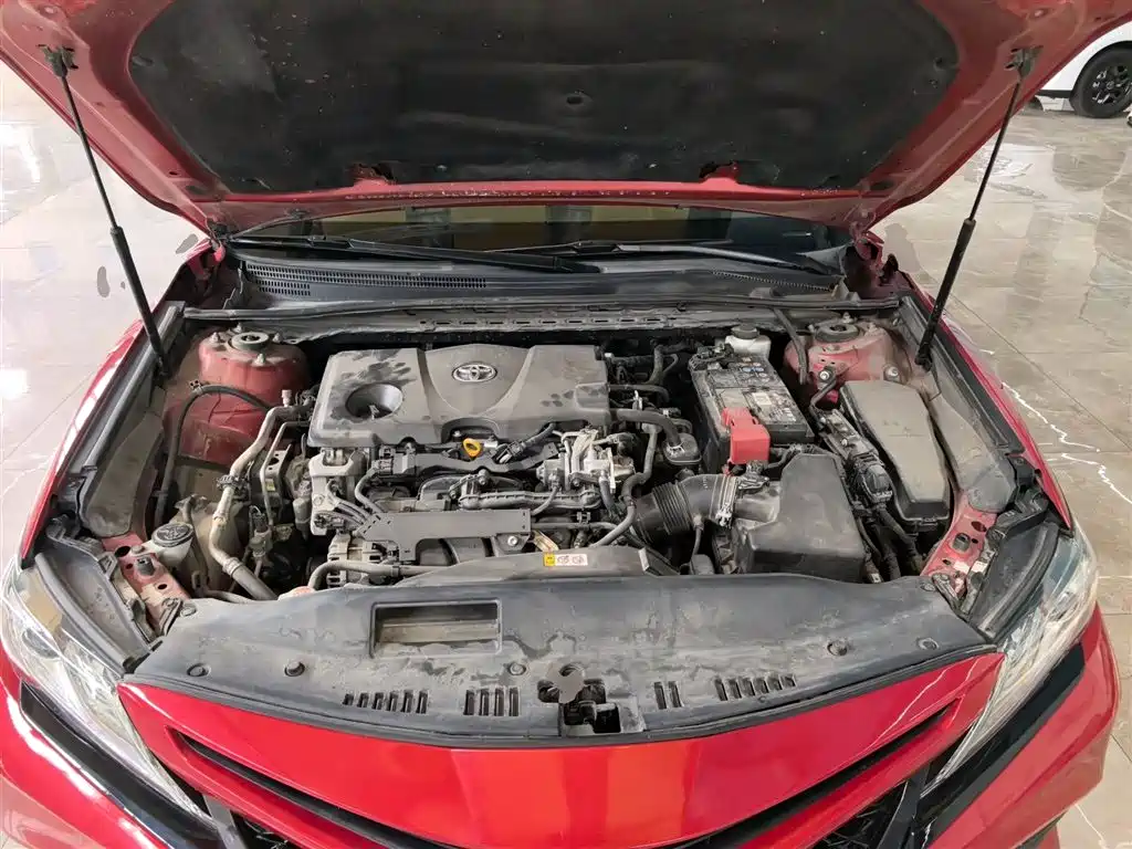 Toyota Camry 2018 2.5S Trend Edition фото 20
