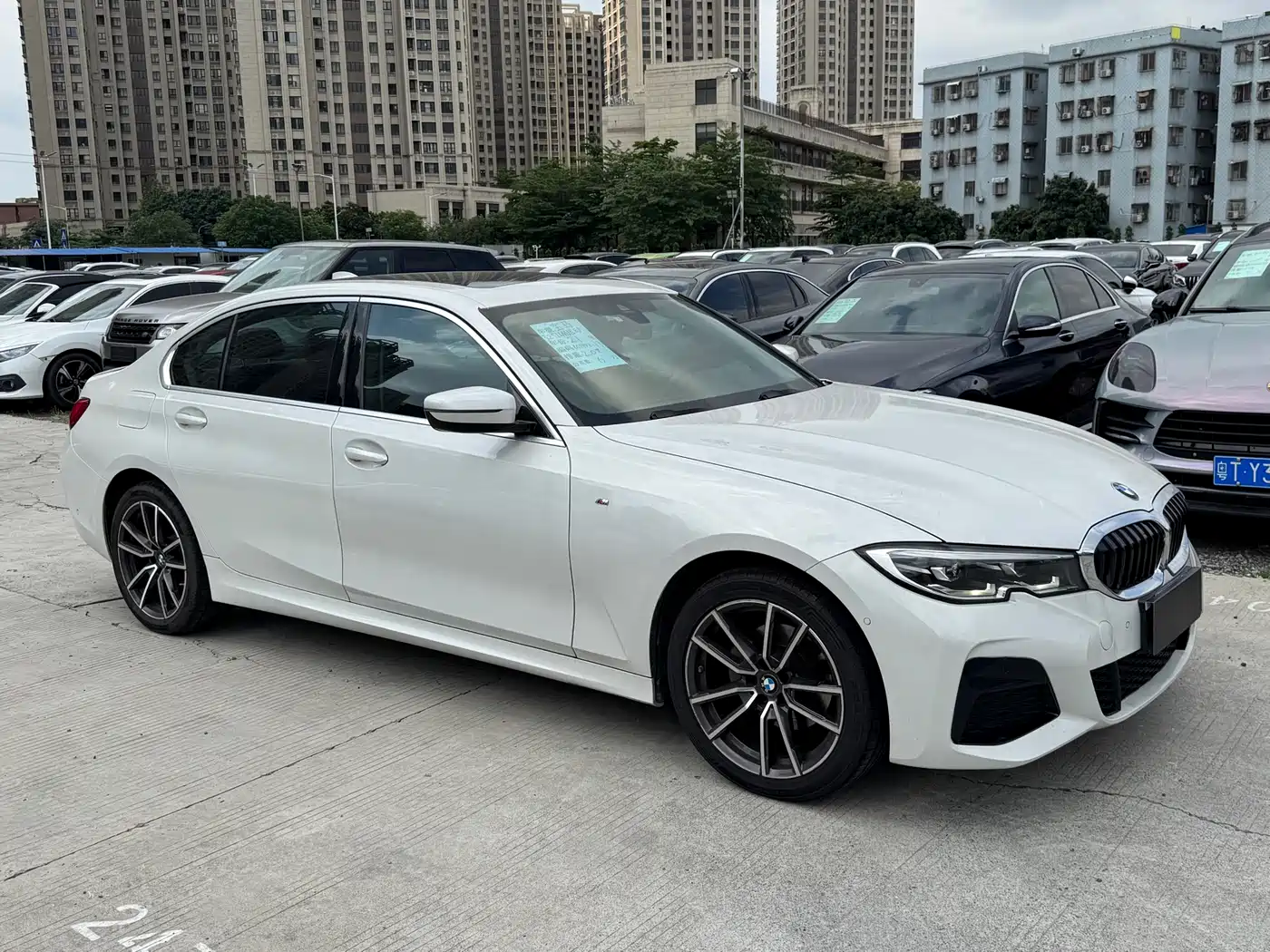 BMW 3 Series 2021 325Li M Sport Package фото 5