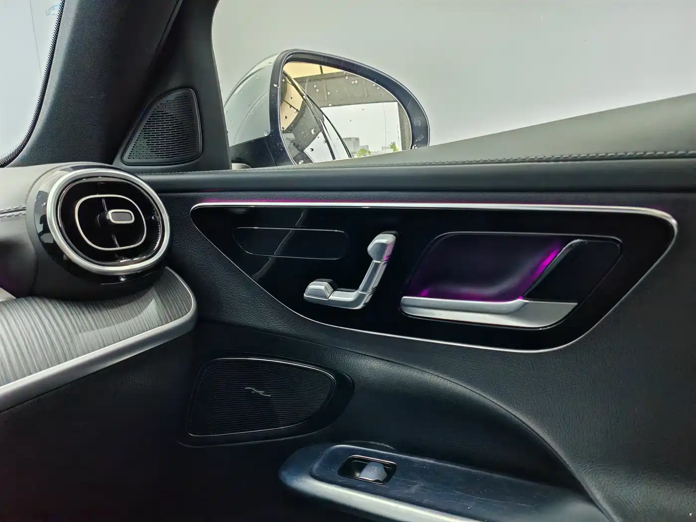 Mercedes-Benz C-Class 2022 C 200 L Sport Version фото 16