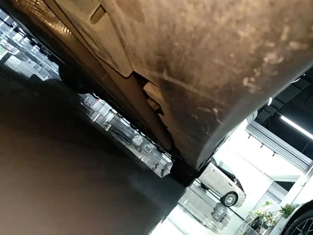 BYD Han 2025 DM-i 125KM Premium фото 21