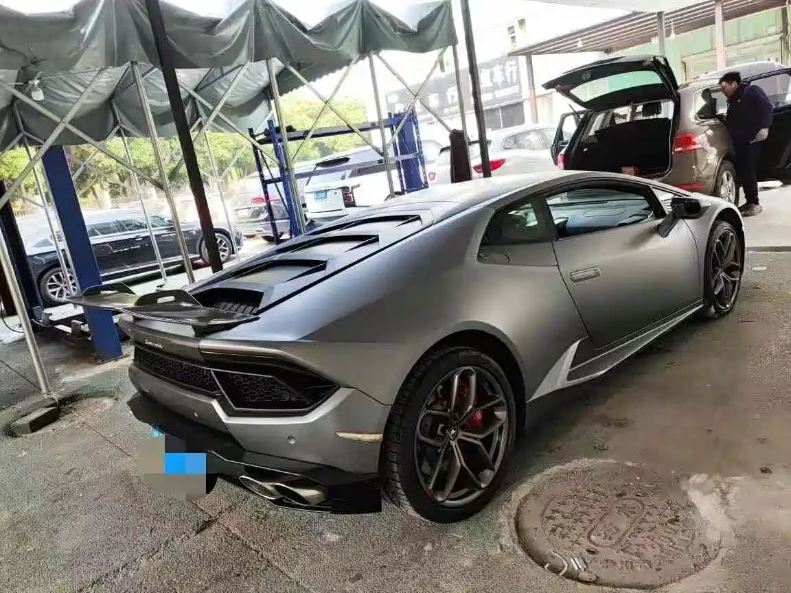 Lamborghini Huracán 2016 LP 600-4 Limited Edition фото 3