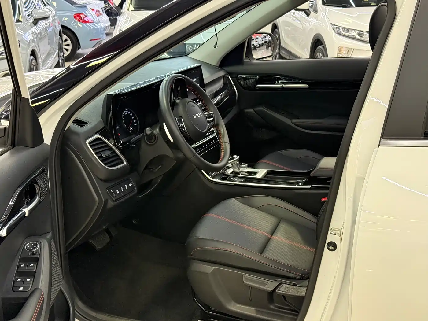 Kia KX3 Smart Run 2021 1.5L CVT Renewal Edition фото 4