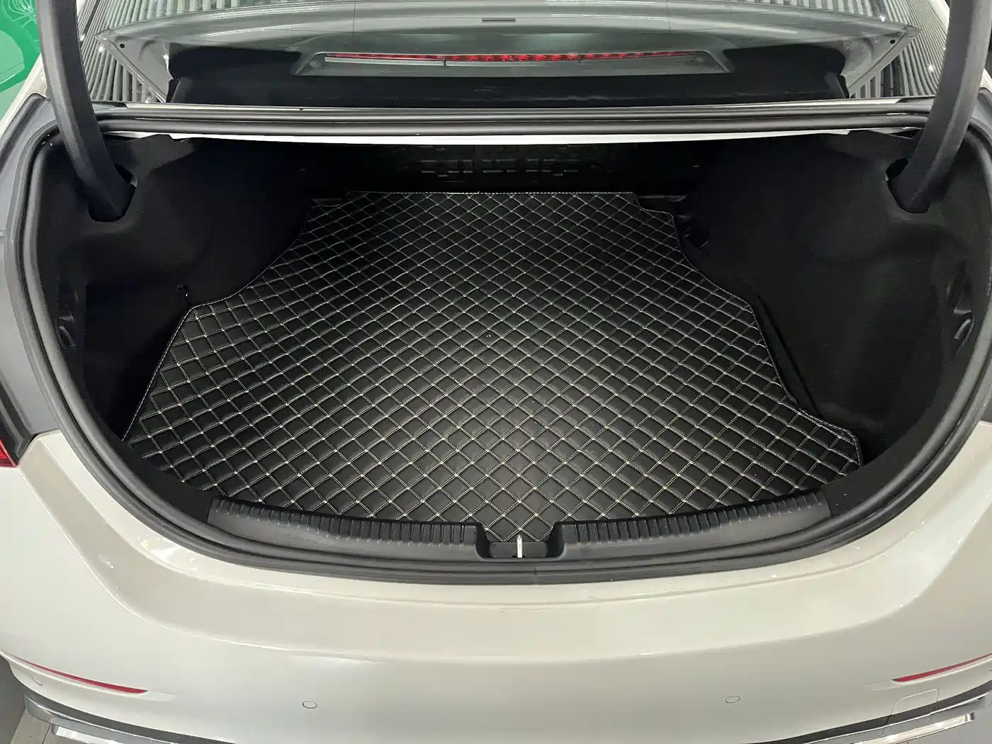 Mercedes-Benz C-Class 2022 Facelift C 260 L Sport фото 12