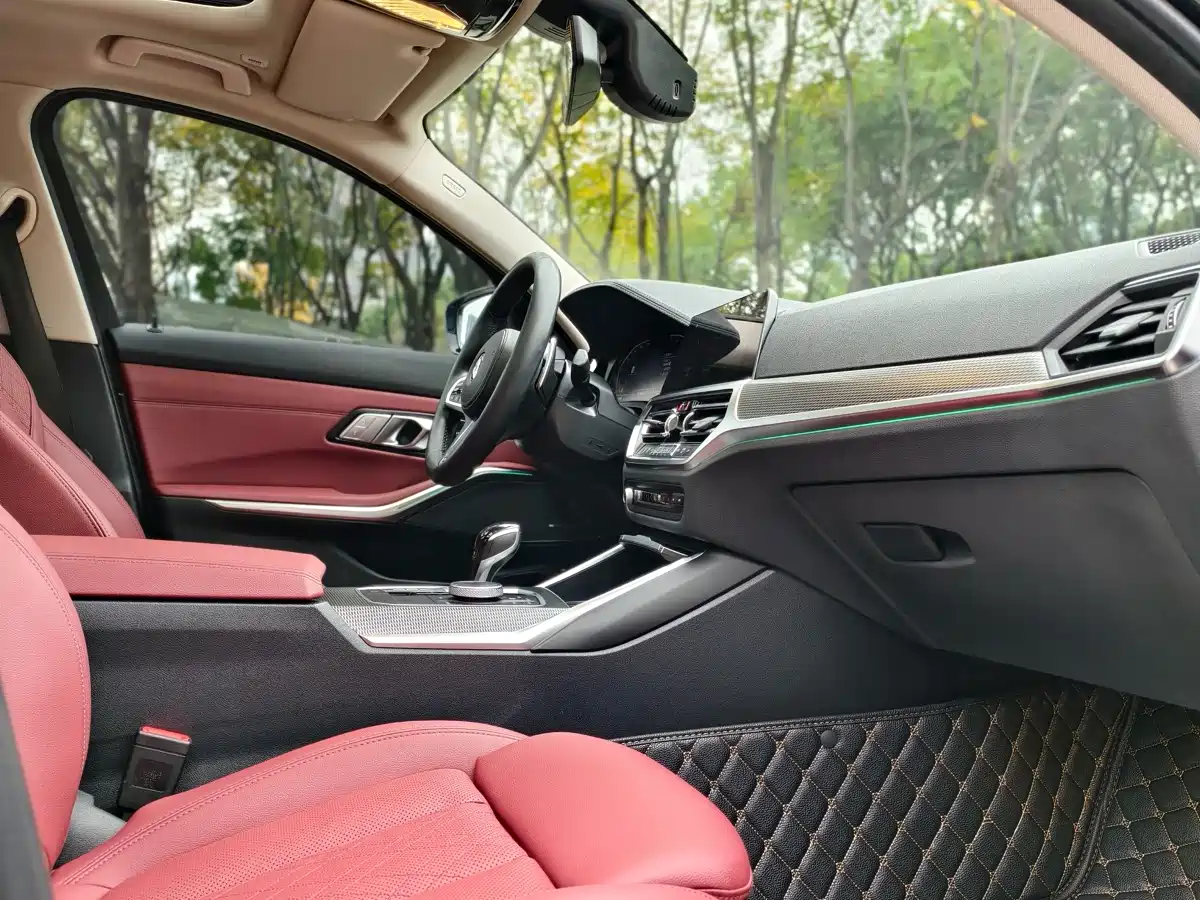 BMW 3 Series 2022 Facelift 325Li M Sport Shadow Edition фото 12