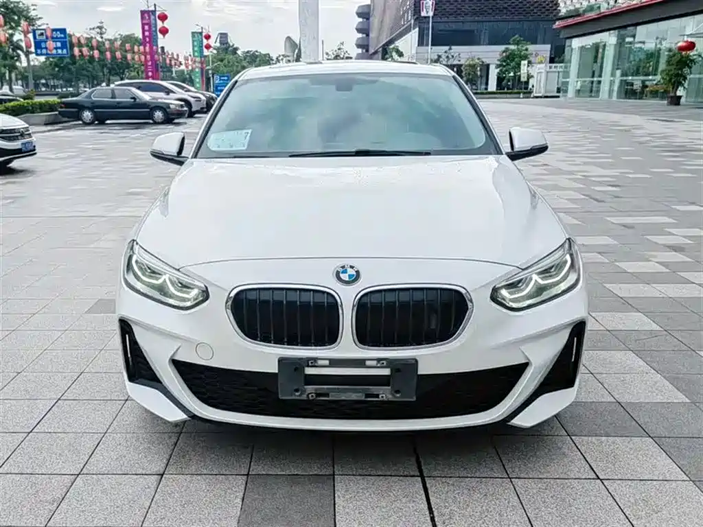 BMW 1 Series 2020 Model 120i M Sport Package фото 2
