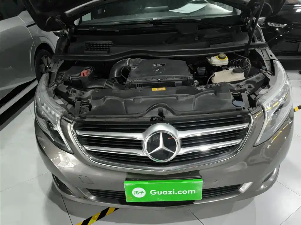 Mercedes-Benz V-Class 2017 Model V 260 Pilot Edition фото 16
