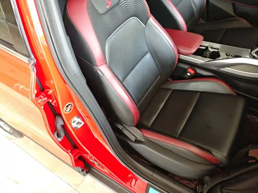 Geely Coolray 2020 2019 Sport 260T DCT Battle China VI