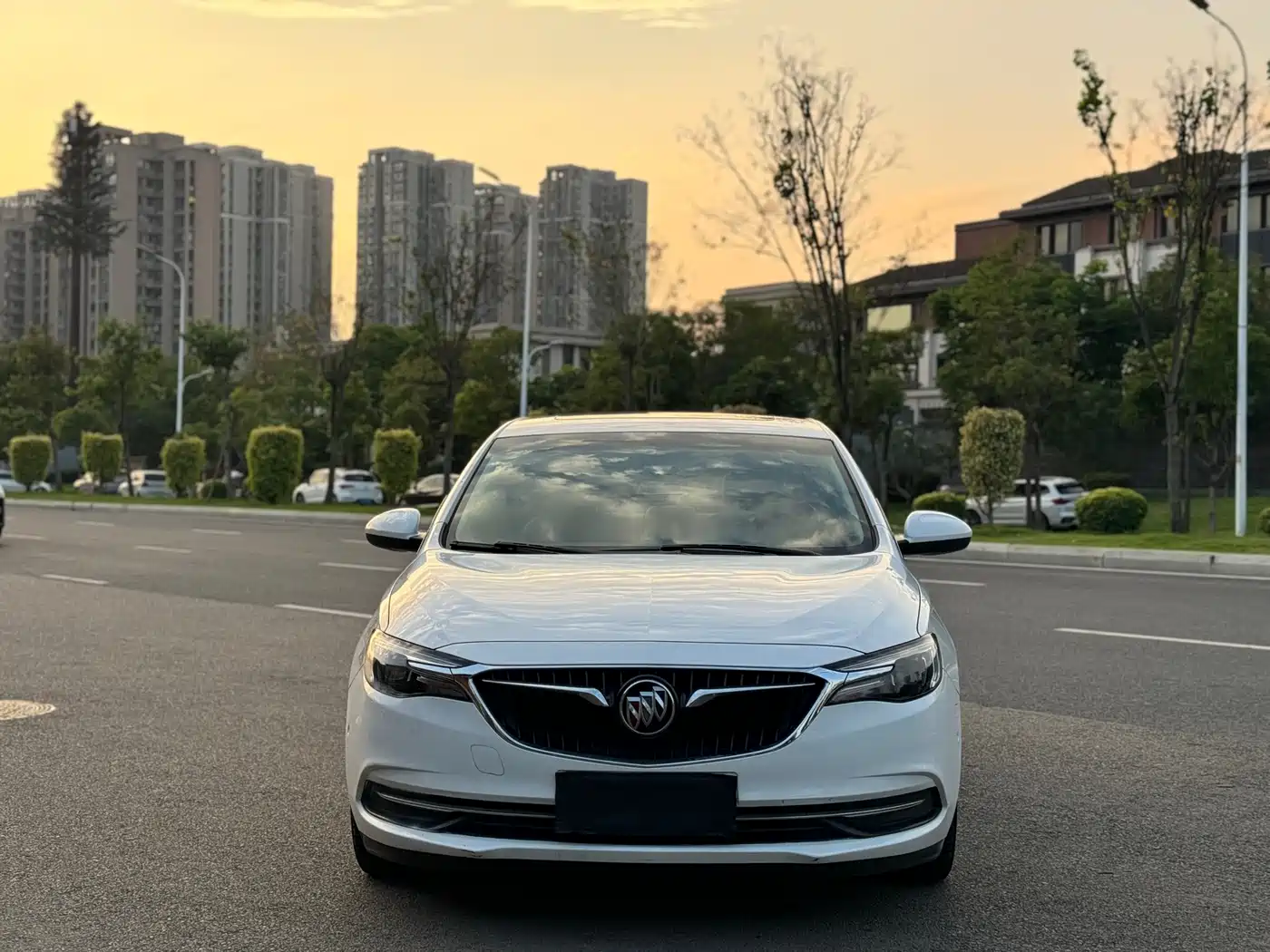 Buick Excelle 2018 18T Automatic Flagship фото 2