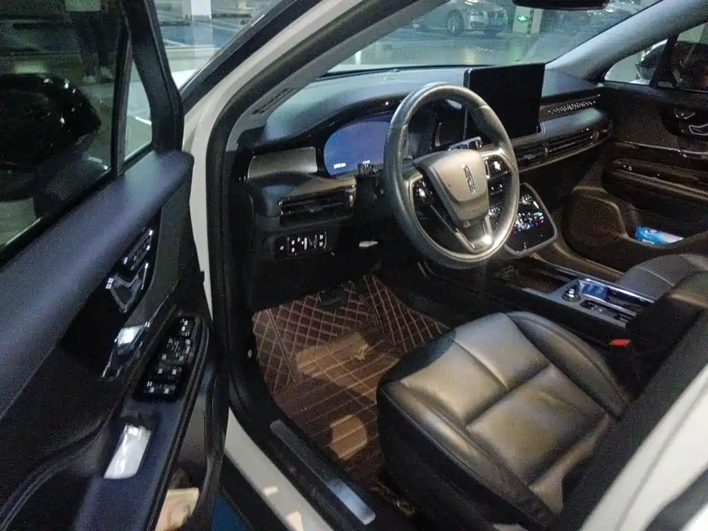 LINCOLN ADVENTURER