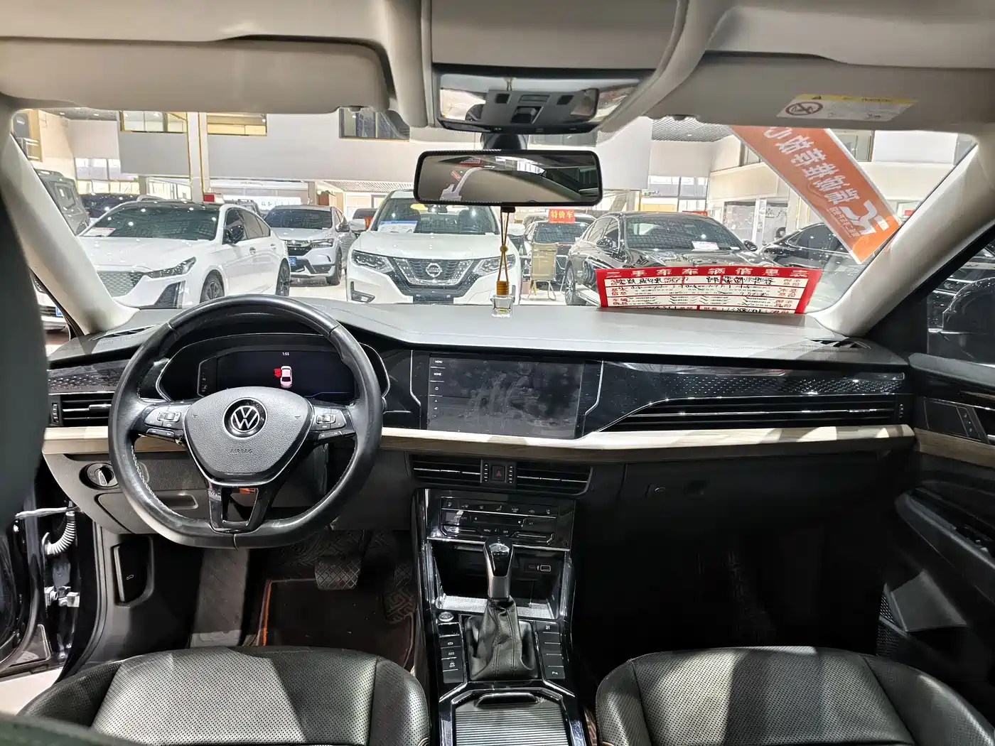 Volkswagen Passat 2020 Facelift 330TSI Luxury China VI фото 6