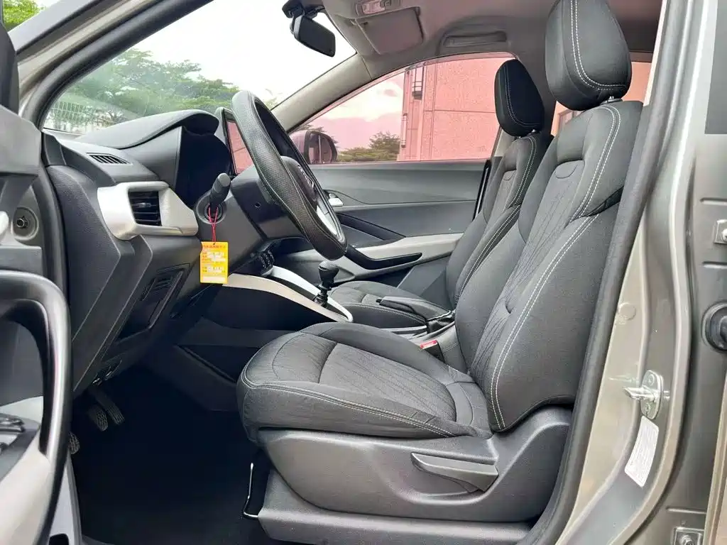 Baojun 510 2021 2021 1.5L Manual Dynamic Edition