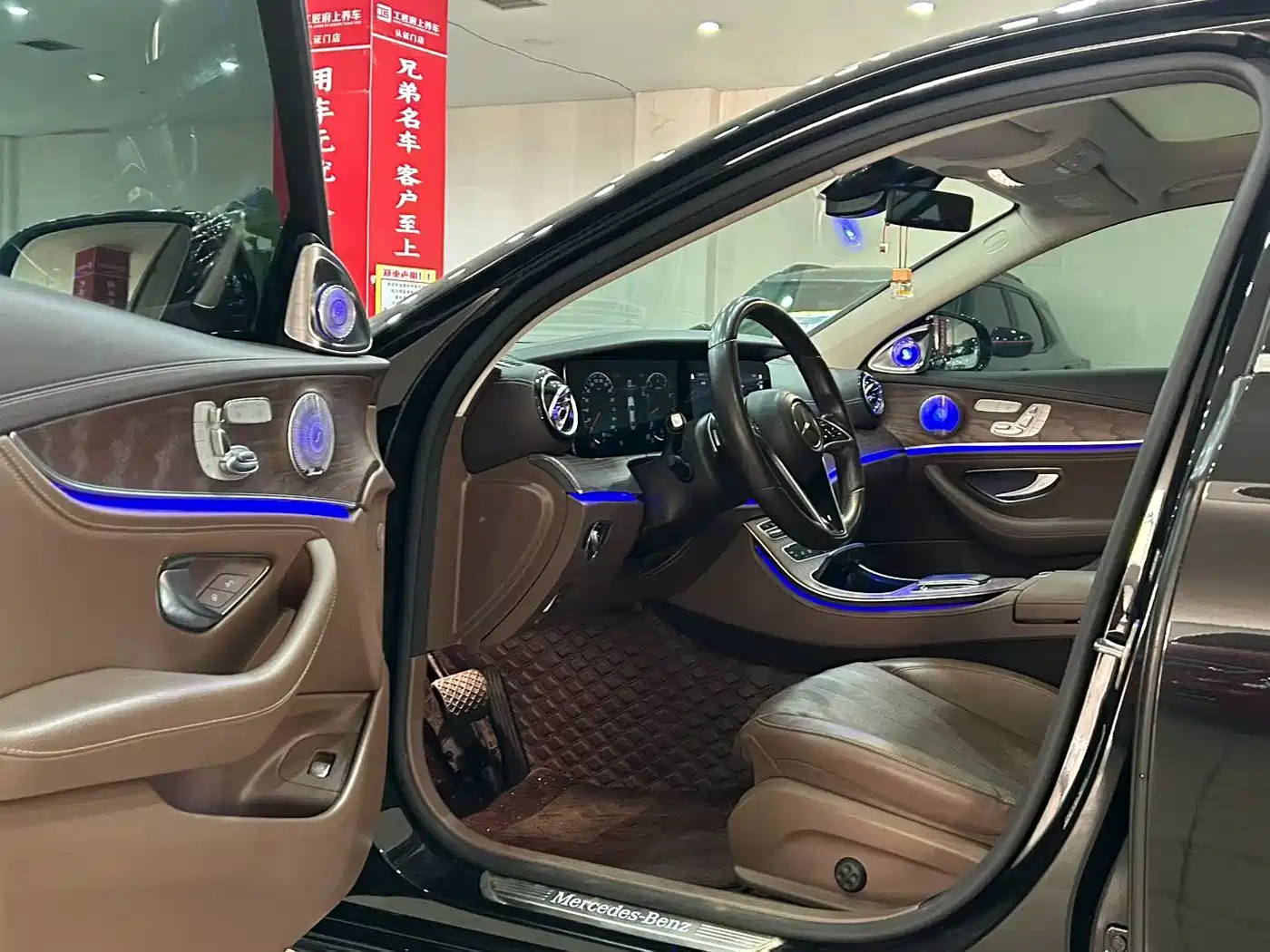 Mercedes-Benz E-Class 2023 E 300 L Premium фото 8