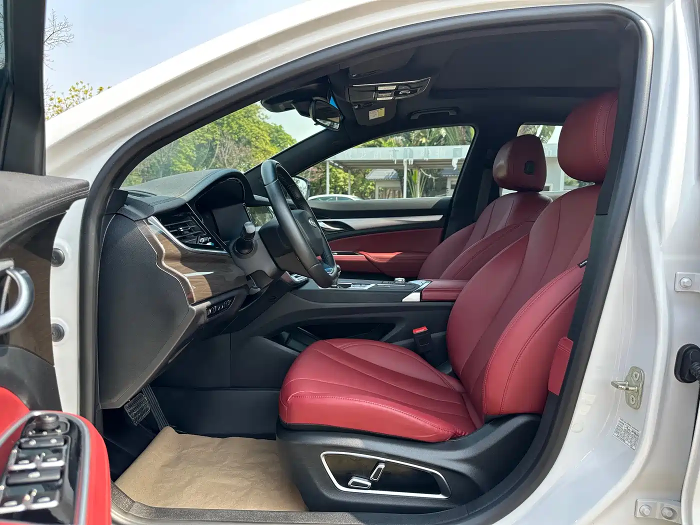 GEELY AUTOMOBILE BORUI