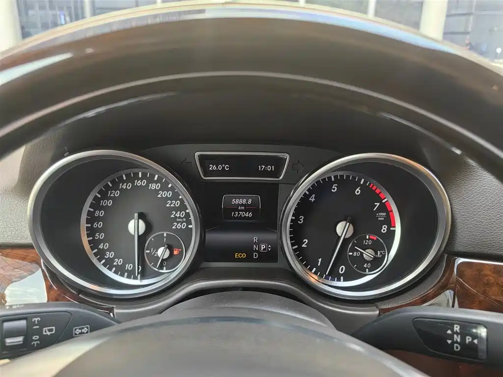 Mercedes-Benz M-Class 2014 ML 400 4MATIC Luxury фото 11