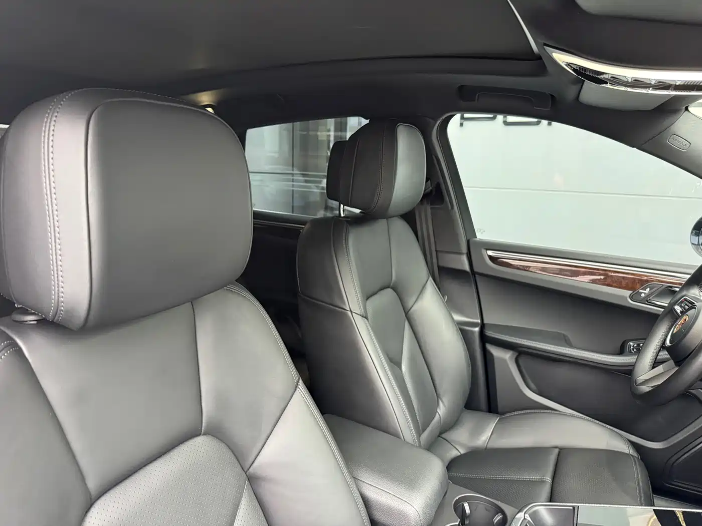 Porsche Macan 2023 Macan 2.0T фото 19