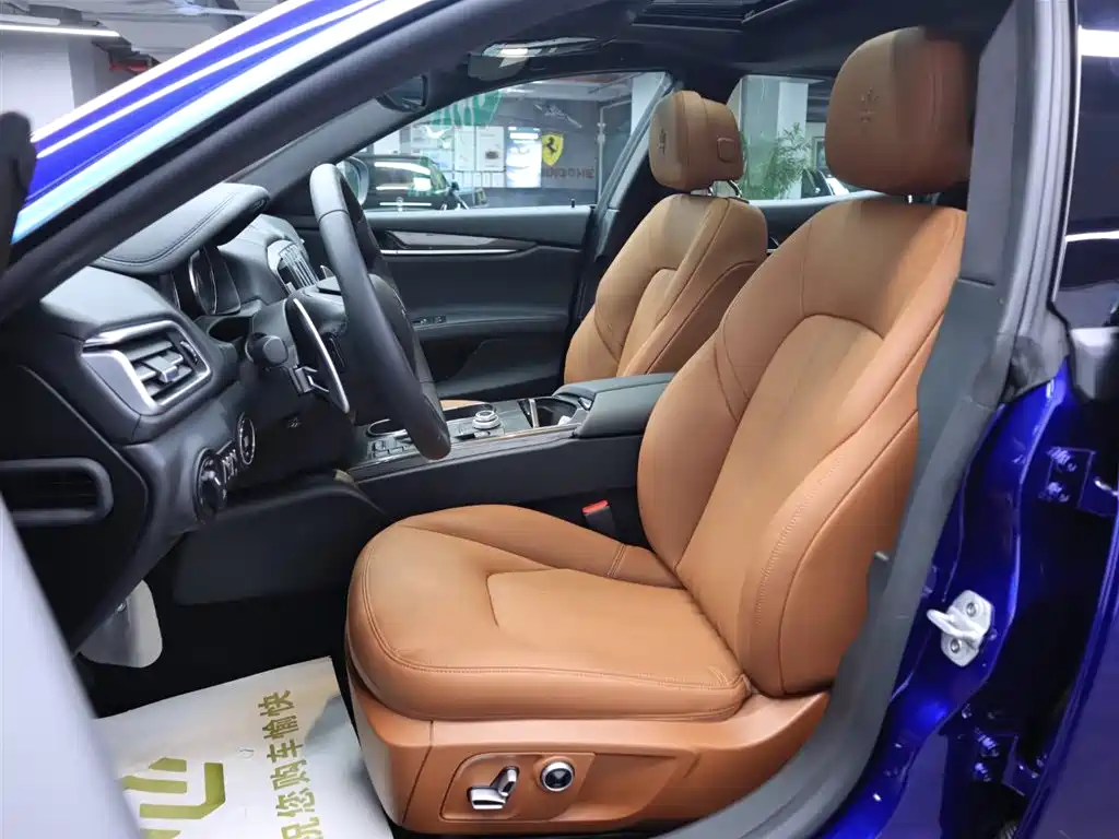 Maserati Ghibli 2023 2.0T GT фото 7