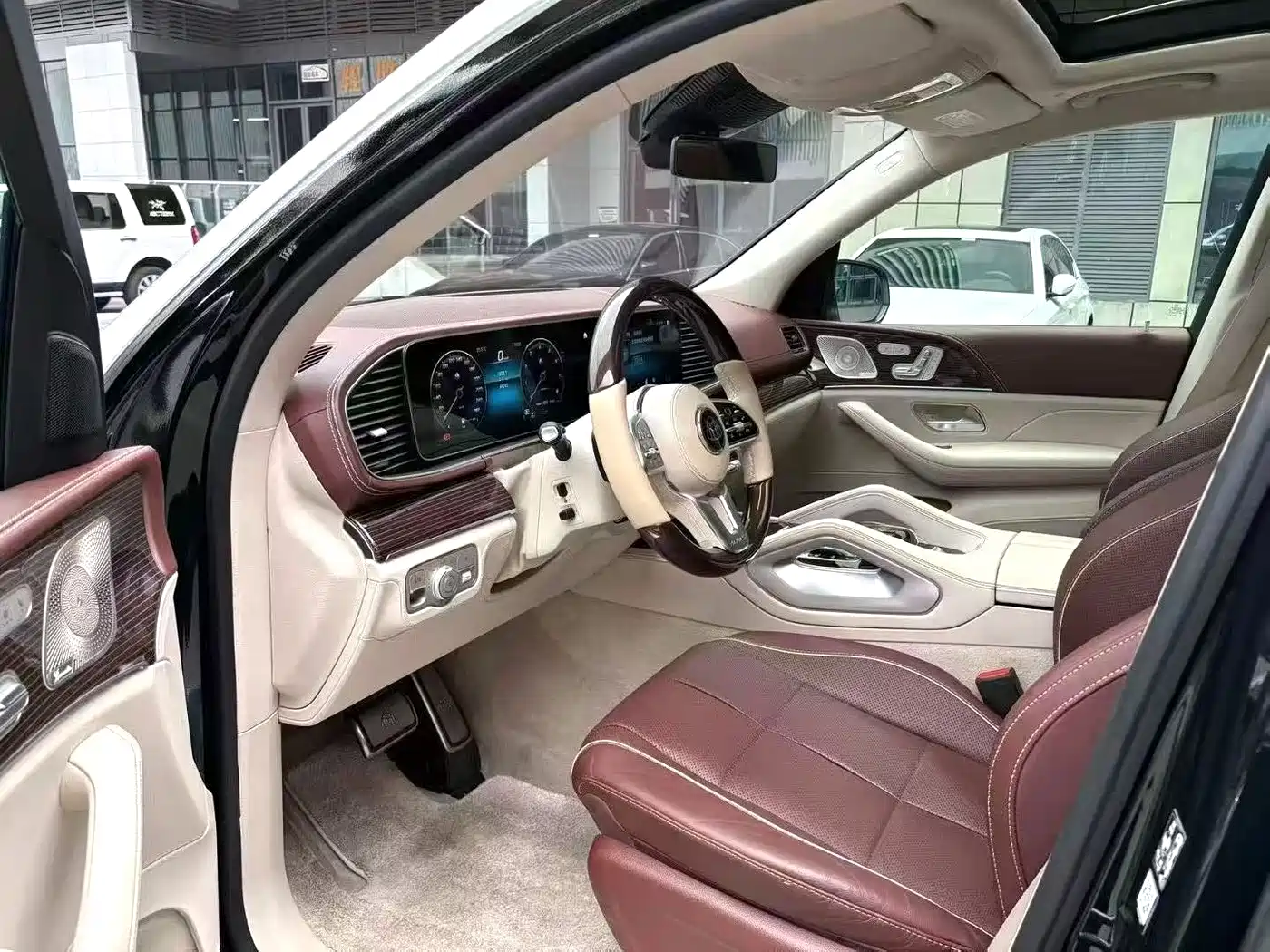 Mercedes-Benz Maybach GLS 2021 GLS 480 4MATIC фото 4