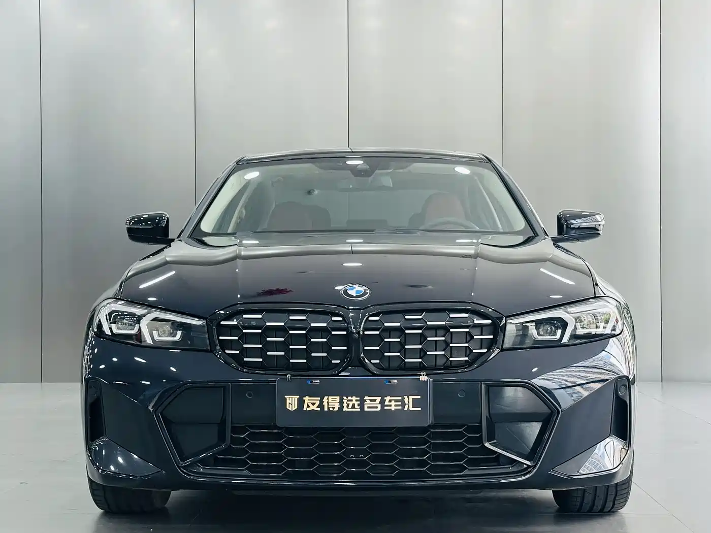 BMW 3 Series 2023 325Li M Sport Black Night Package фото 3