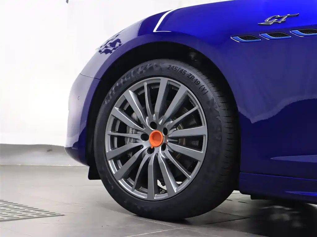 Maserati Ghibli 2023 2.0T GT фото 18