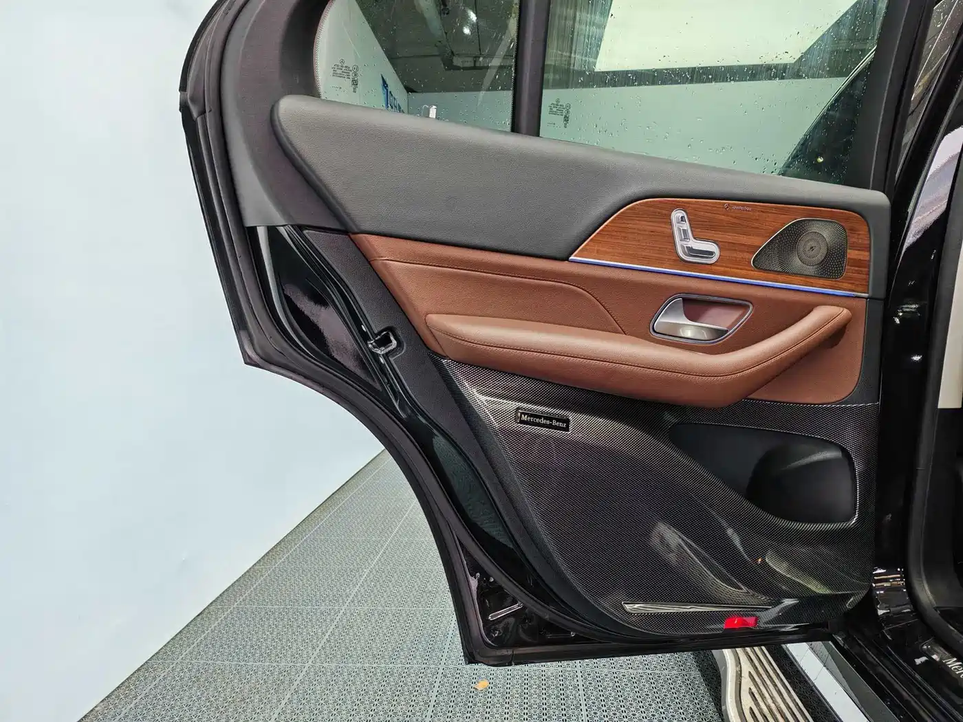 Mercedes-Benz GLE New Energy 2024 GLE 400 e 4MATIC фото 14