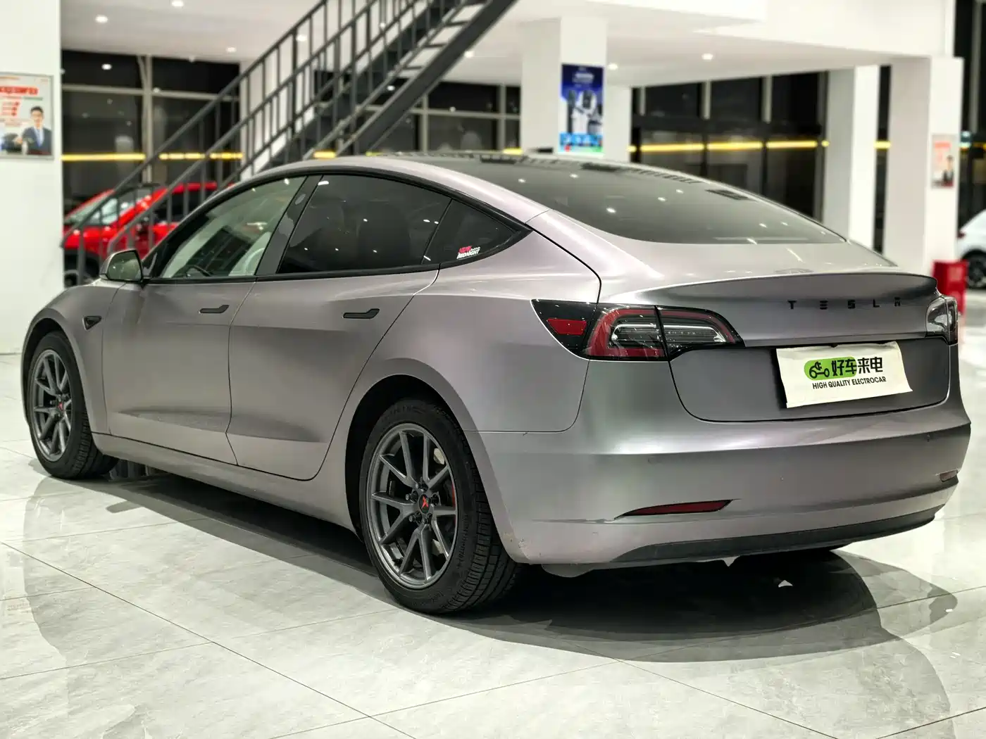 Фото 6 - Tesla Model 3
