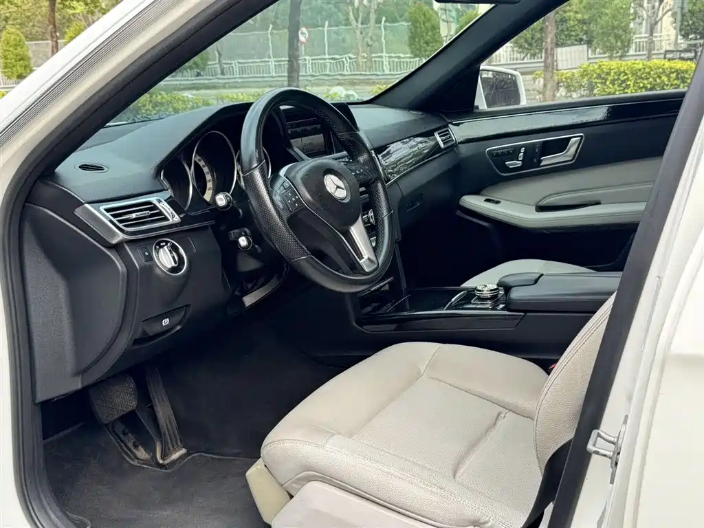 Mercedes-Benz E-Class 2014 Facelift E 260 L Sport фото 7