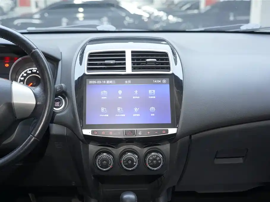 Mitsubishi ASX 2016 2.0L CVT 2WD Navigation Edition фото 17