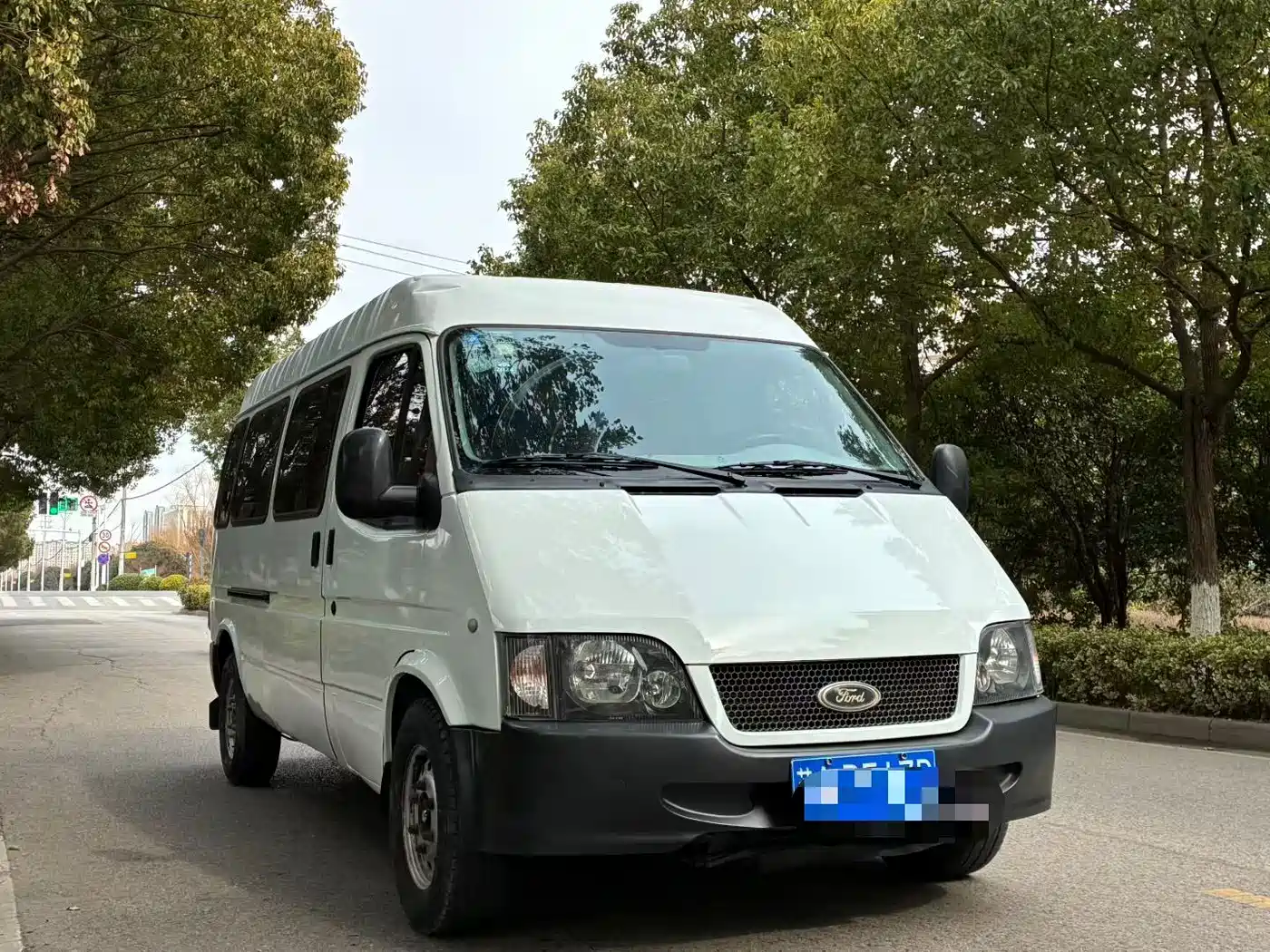 Ford Classic Transit 2016 2016 Model 2.8T Diesel Long Wheelbase 6-Seater Medium Roof Multi-Purpose Vehicle JX493ZLQ4