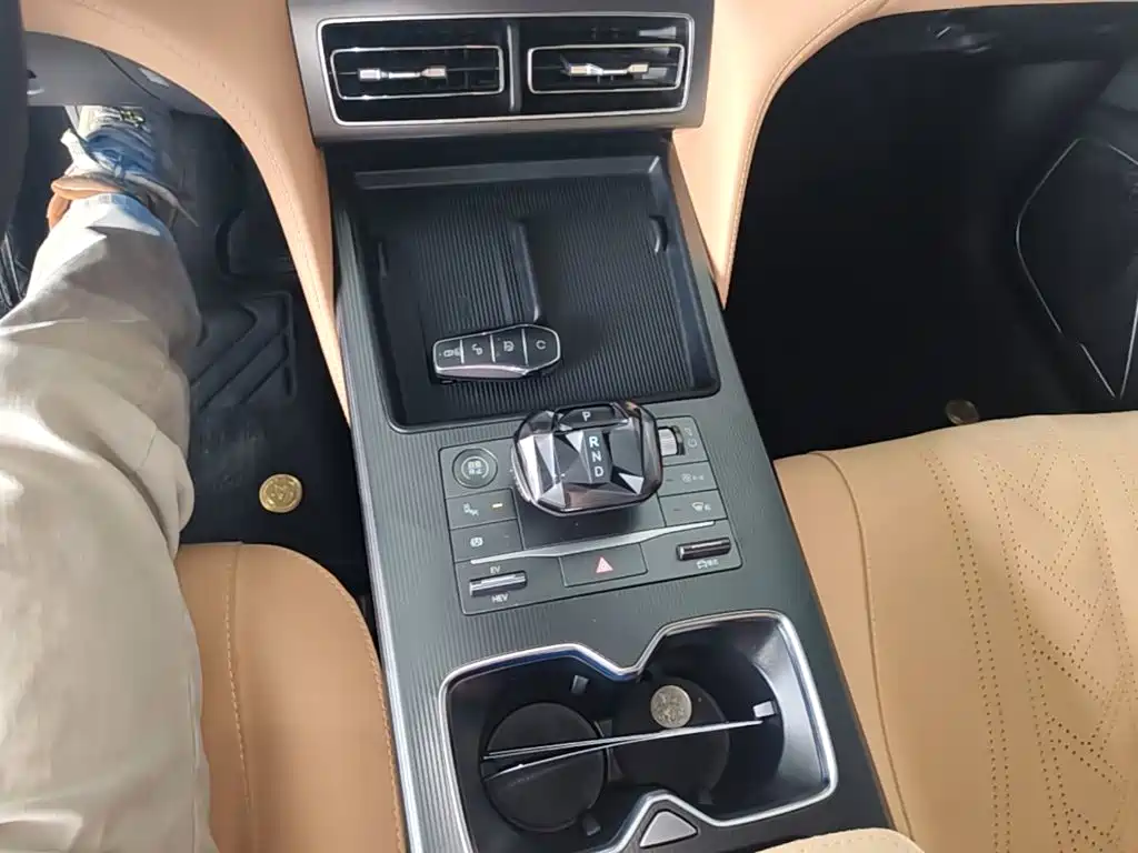 BYD Song L DM-i 2025 2024 112km Superior