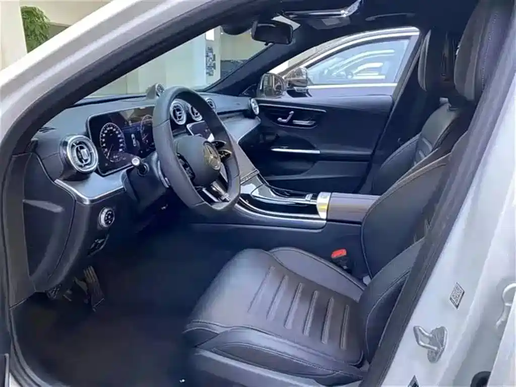 Mercedes-Benz C-Class 2022 C 260 L Sport Edition фото 4