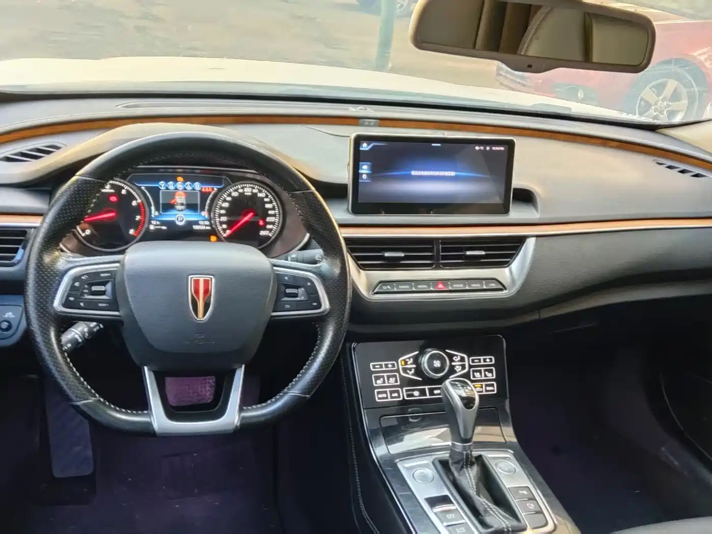 Hongqi H5 2019 30TD Smart Connect Rhythm Edition фото 6