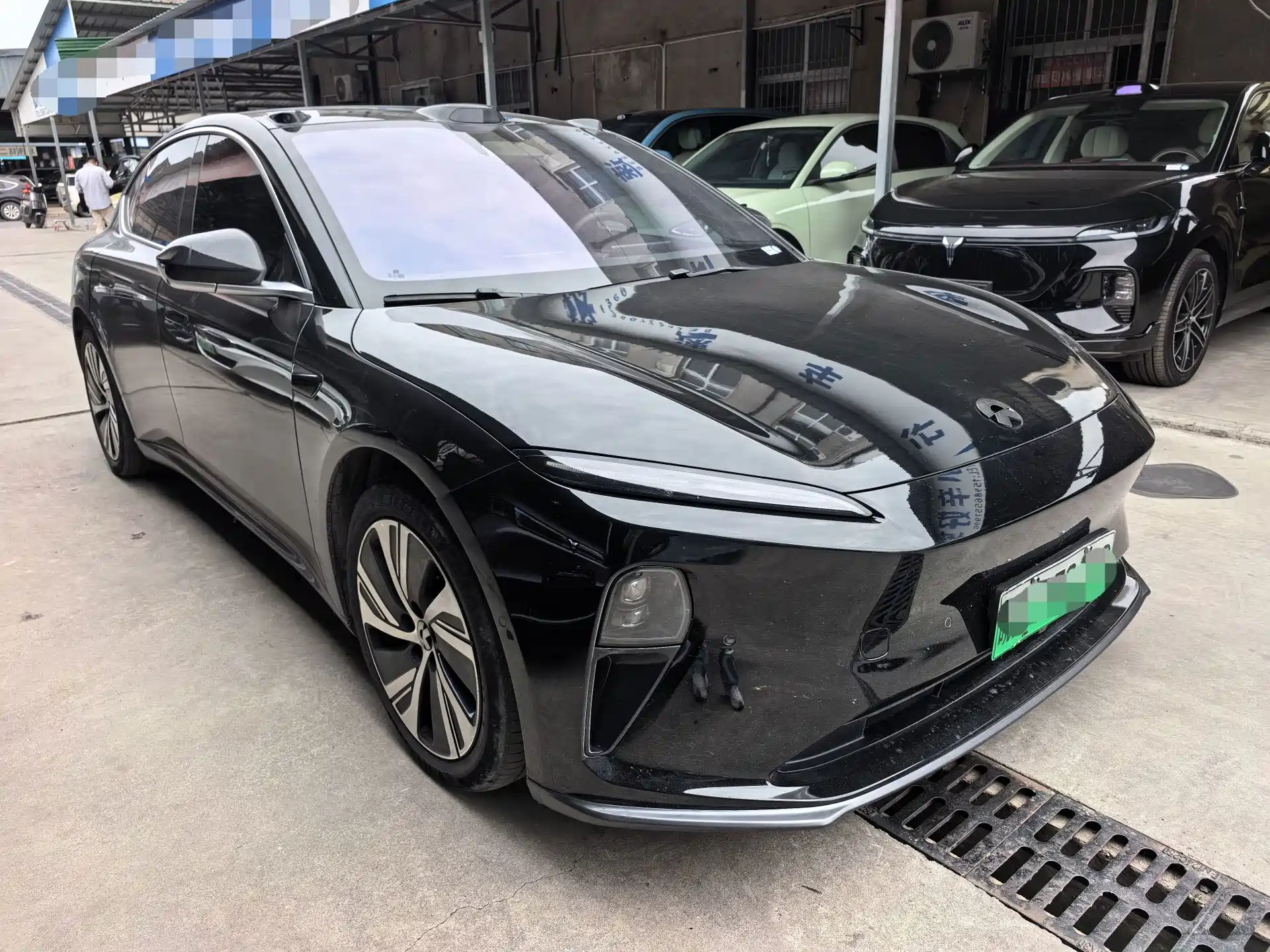 Фото 1 - NIO ET5