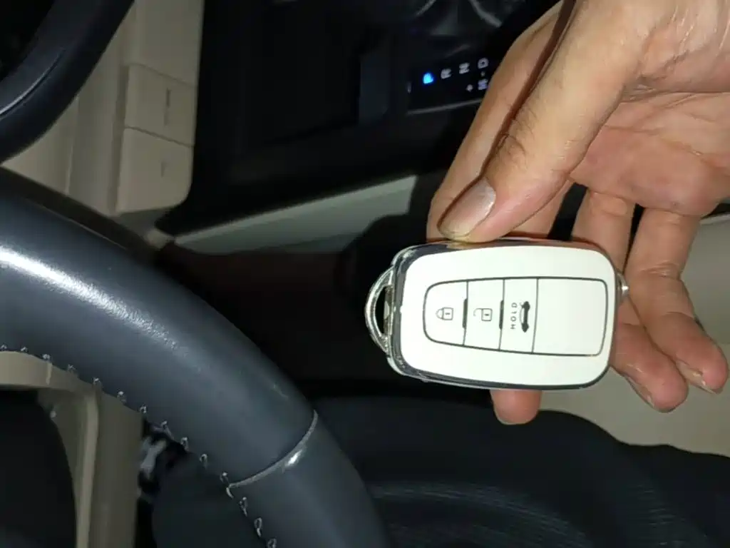 Toyota Camry 2022 2021 2.0G Luxury Edition